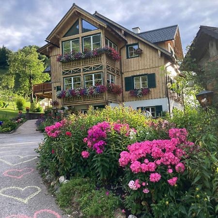 S'Rastl Direkt Mit Bergpanorama Lägenhet Grundlsee Exteriör bild